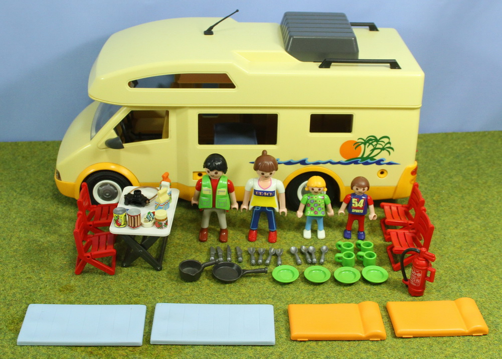 Famille Camping car Playmobil 3647 collection