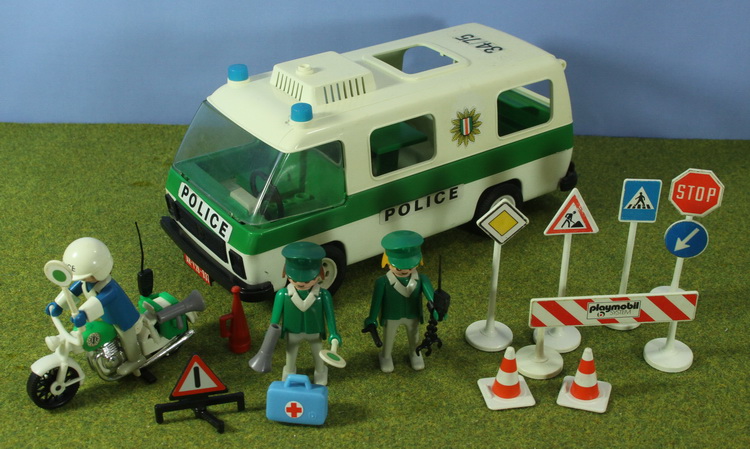 Playmobil Vintage & Antique Toy Vans